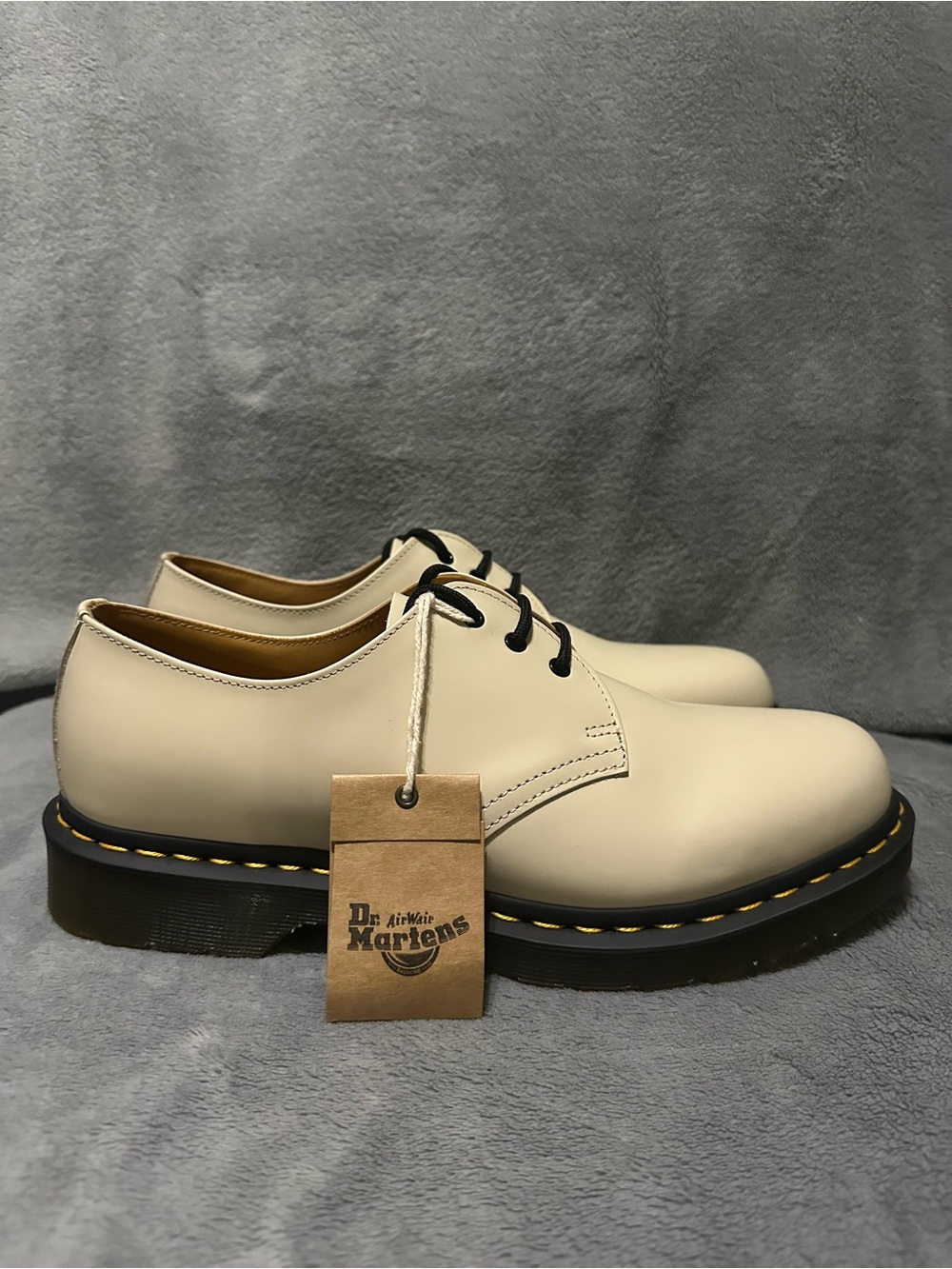 NWOB Dr. Martens Cream 1461 Smooth Leather Oxford Shoes Men’s 10 Women’s 11 - Picture 5 of 12